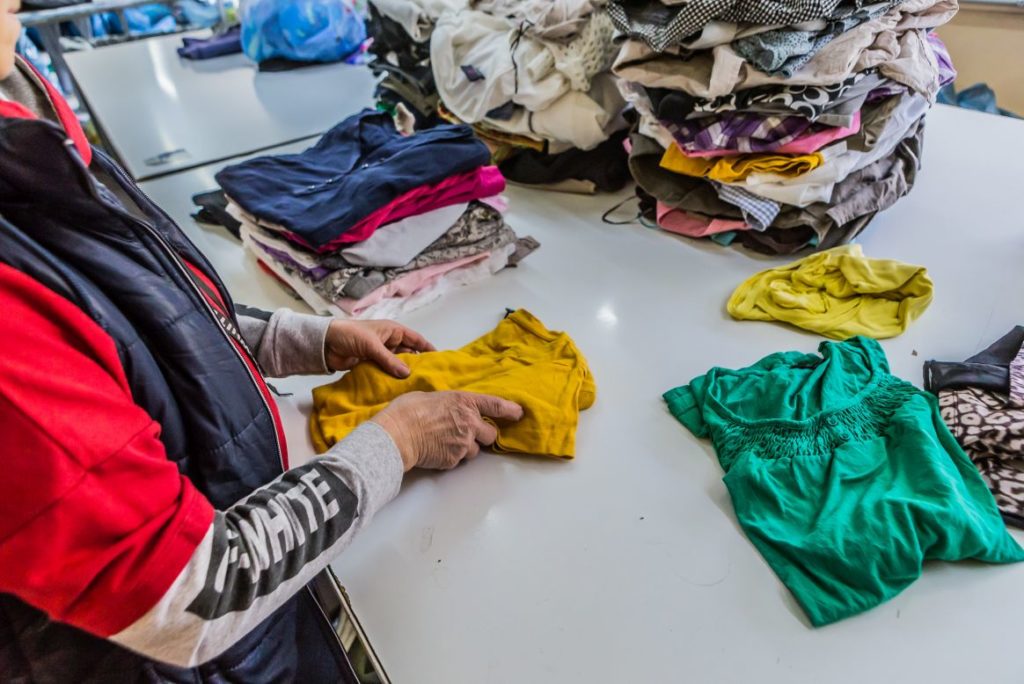 angol-hasznaltruha-minoseg-cikk-kiemelt