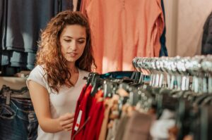 Miert olyan nepszeru az angol hasznaltruha Titkok es elonyok a Verotex-97 Kft. nagykereskedelmi kinalataban. - verotex.hu